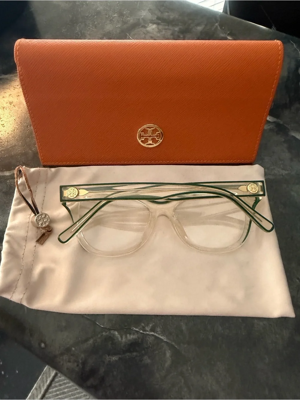 Tory Burch tory burch